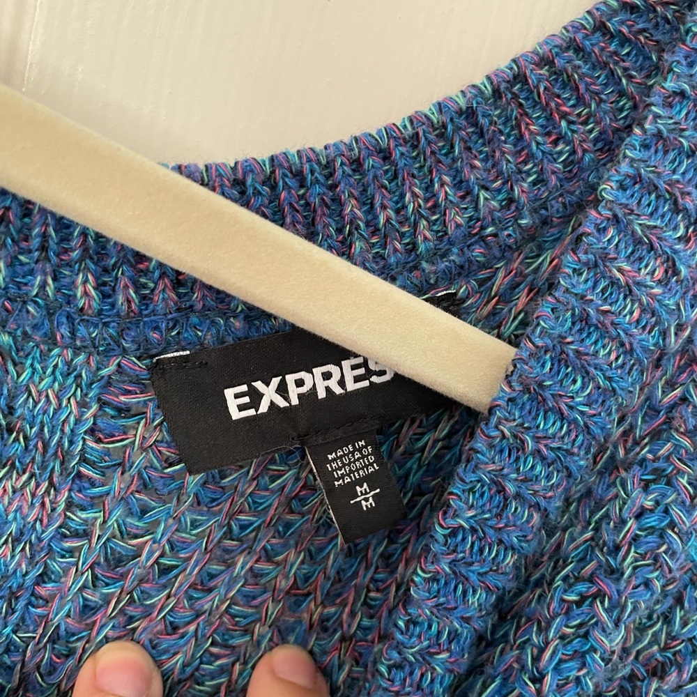 Sweater - Picture 2 of 3